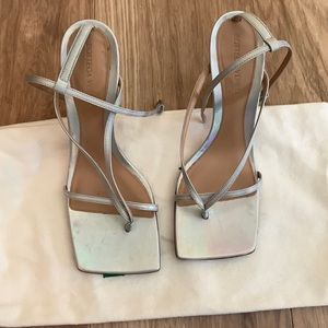 Botegga Veneta Stretch Strap Heels